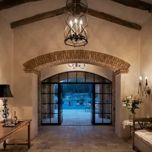 مدخل الشقة  Entrance to the apartment