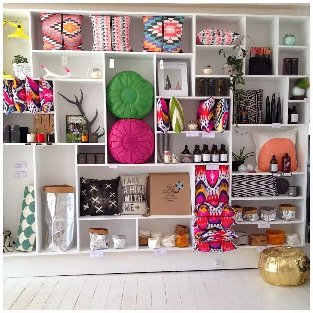 ديكورات محلات هدايا  لإعطاء الاناقة والفخامة